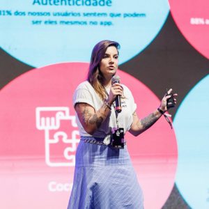 Dá Licença Pouso Alegre(MG), evento realizado pela Glue, palestra empresarial, Fernanda Lagrotta Client Solutions Manager do Tiktok