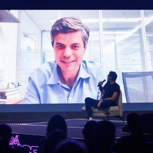 Dá Licença Pouso Alegre(MG), evento realizado pela Glue, palestra empresarial, Fred Trajano - CEO do Magalu + Igor Remigio CEO do Aiqfome